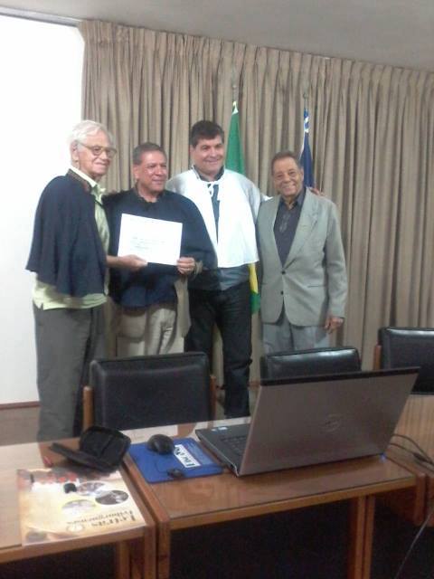 Homenagem a Luis Octávio (14/03/1935 ~ 13/04/2017)