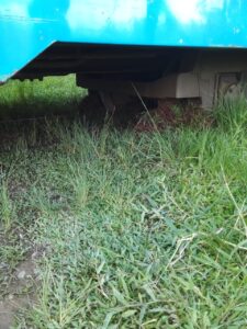 Trem do ramal Guapimirim descarrila novamente Trem do ramal Guapimirim descarrila novamente