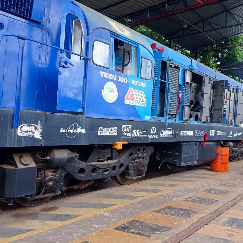 Informativo Amigos do Trem: iniciada a manutenção de material rodante em Recreio-MG
