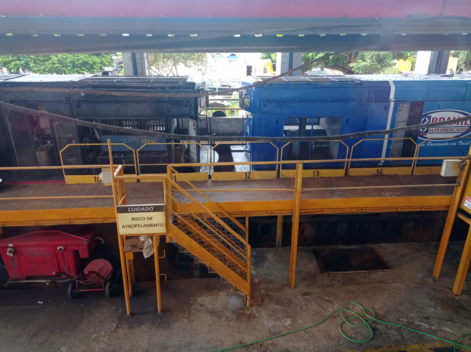 Informativo Amigos do Trem: iniciada a manutenção de material rodante em Recreio-MG