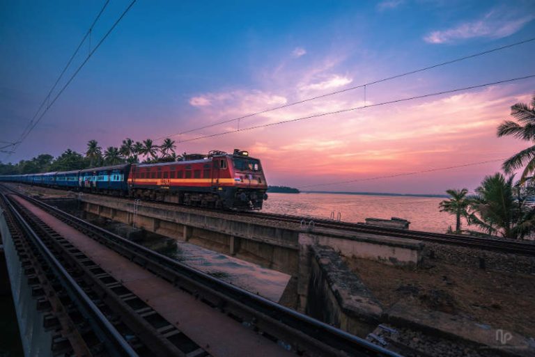Ferrovias Indianas: a Indian Railways
