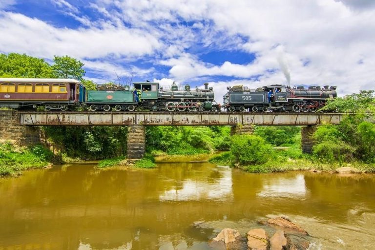 Trens Turísticos 1 – As locomotivas a vapor