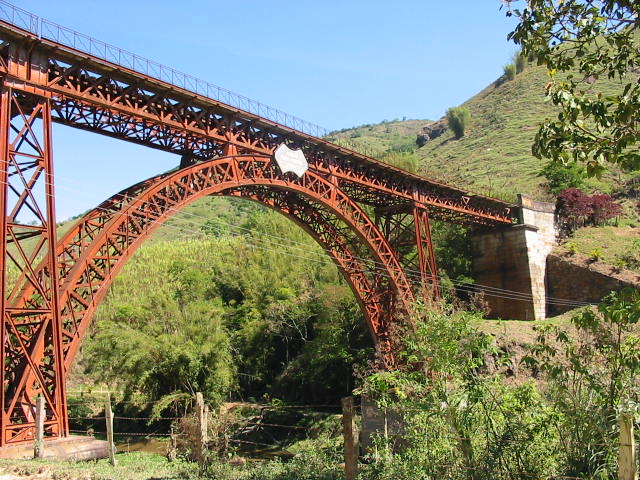 Ponte com trem O conteúdo gerado por IA pode estar incorreto.