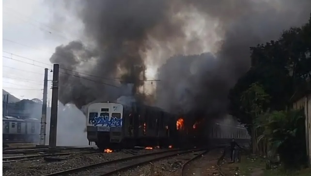 incendio_trem_japeri