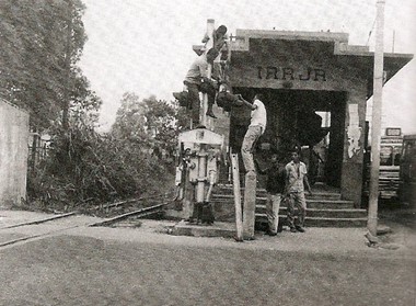 Foto histórica da estação Irajá, ainda da Estrada de Ferro Rio d’Ouro. Possivelmente final da década de 1960 ou início da década de 1970
