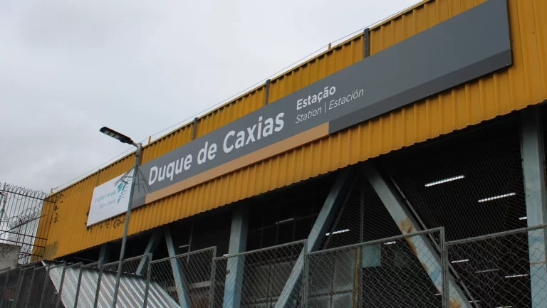 Governo e Supervia revitalizam estação de Duque de Caxias