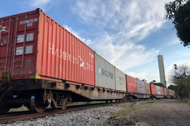 PHOTO 2018 08 23 18 27 34