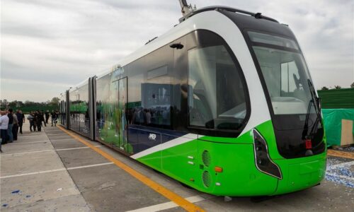 bonde-urbano-digital-um-hibrido-de-onibus-e-bonde1[1]