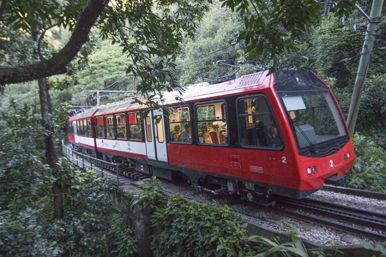 Comemorações de 141 anos do Trem do Corcovado tem evento e lançamento de livro