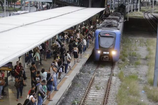 99404842-ri-rio-de-janeiro-rj-31-05-2022-supervia-deve-milhoes-em-multa-ao-governo-pelo-pessim