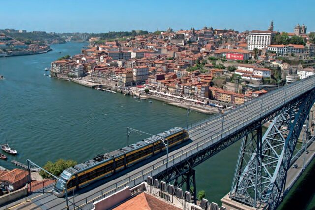 87e9d4c915ac6883bc22ab1f94bf59f5