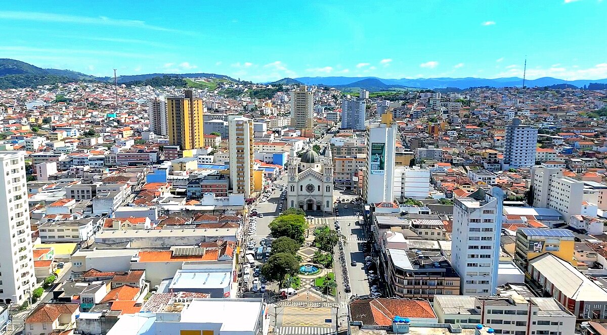 O contrato do Trem Intercidades (SP) foi assinado: isso é bom? https://www.trilhosdorio.com.br/aftr_wp/wp-content/uploads/2024/05/1200px-Pouso_Alegre_11.jpg