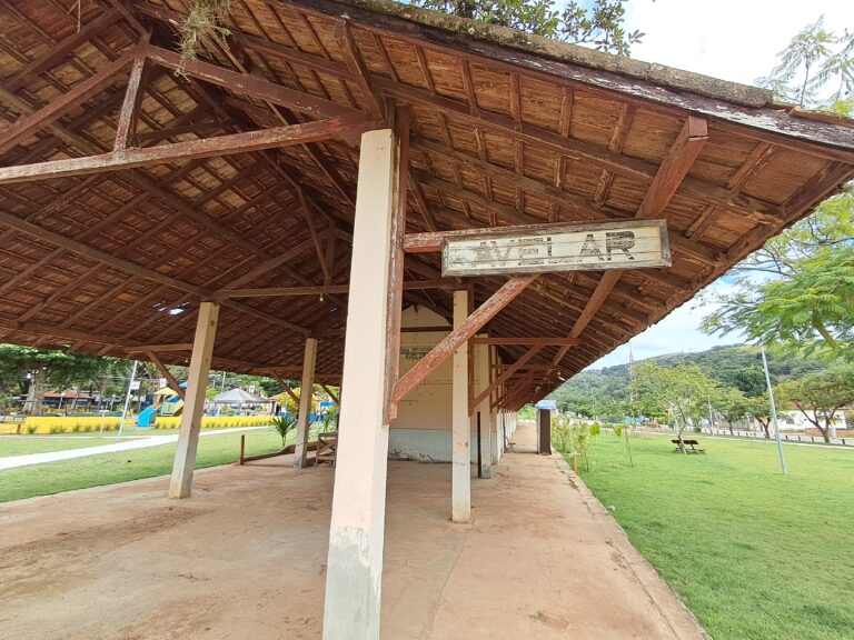Estação de Avelar passa por revitalização com objetivo de ser referência ferroviária histórica e cultural