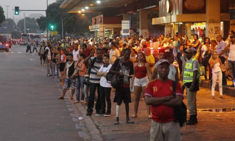 Greve de Ônibus e Jogo da Seleção faz TrensRJ adotar operação especial