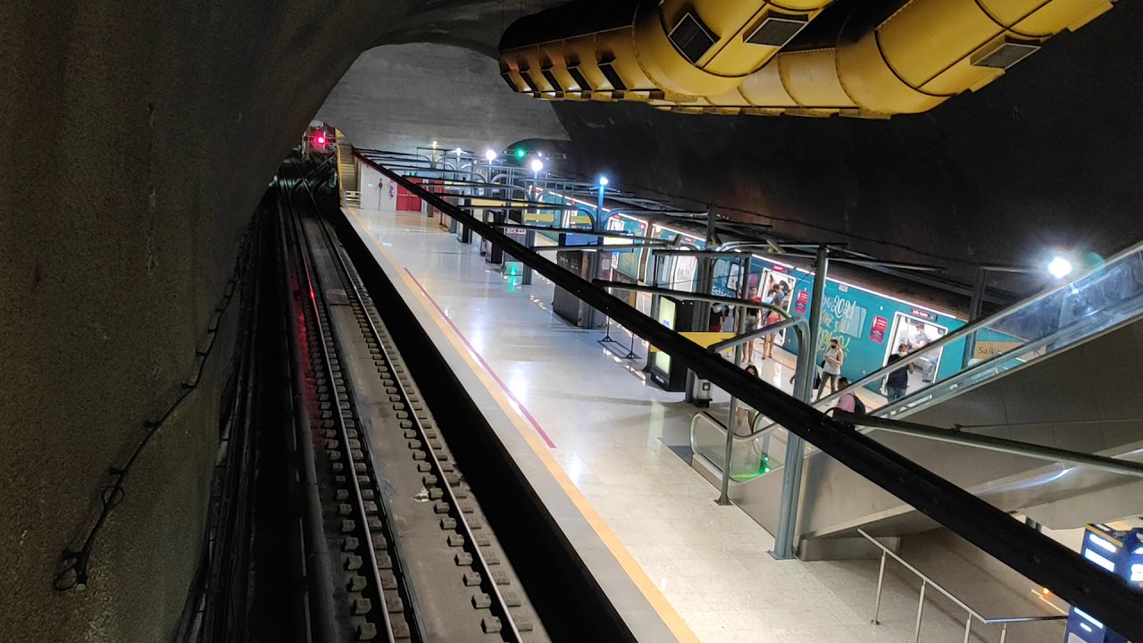 Linha 4 do Metrô completa dez anos operando abaixo da capacidade projetada