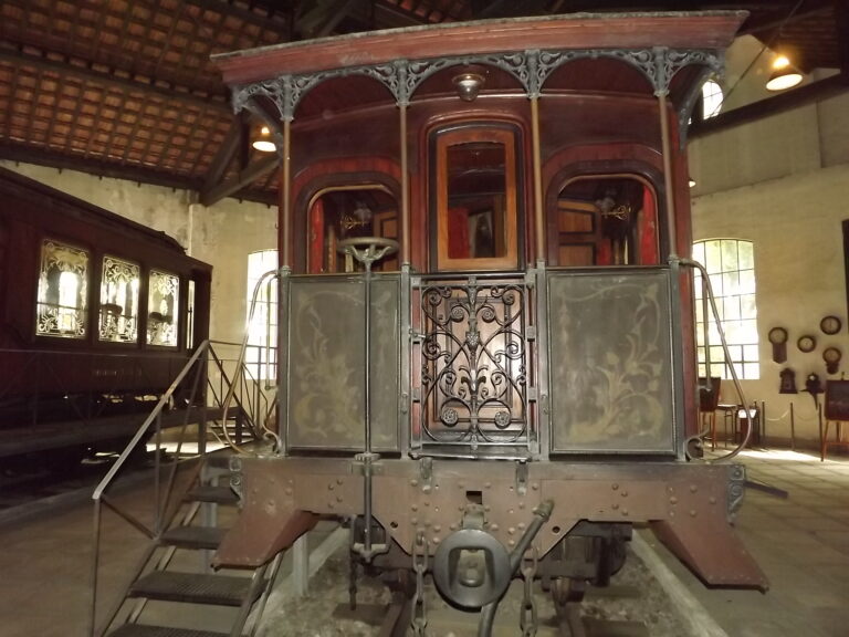 Carro Imperial do Museu do Trem mobiliza defensores da preservação ferroviária
