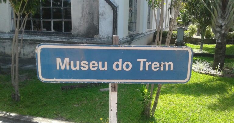 Iphan afirma que Carro Imperial, associado a Dom Pedro II, será restaurado junto ao acervo do Museu do Trem