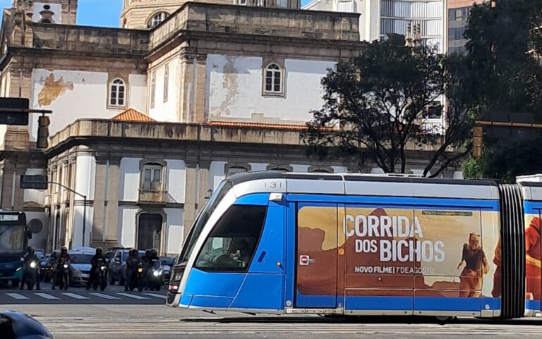 Após crescimento expressivo, VLT Carioca registra queda no número de passageiros em 2026